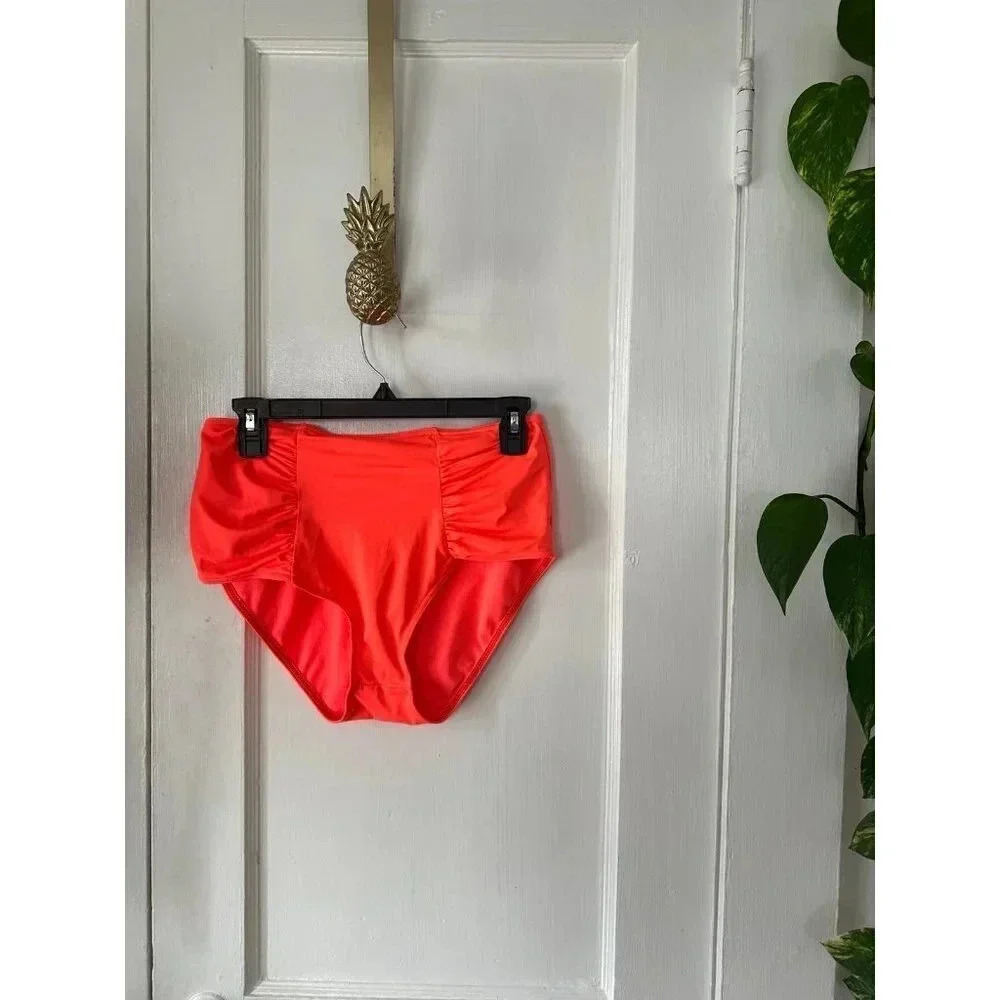 ASOS Swim Women’s size 8 pink bikini bottom